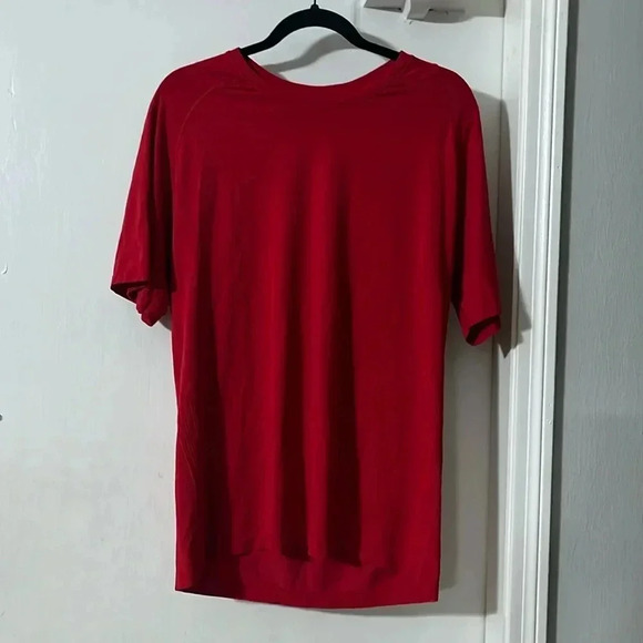 lululemon athletica Other - Lululemon men shirt